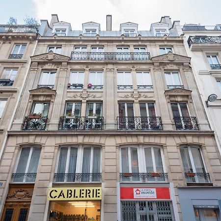 Studio Near Le Moulin Rouge And Montmartre Paryż Zewnętrze zdjęcie