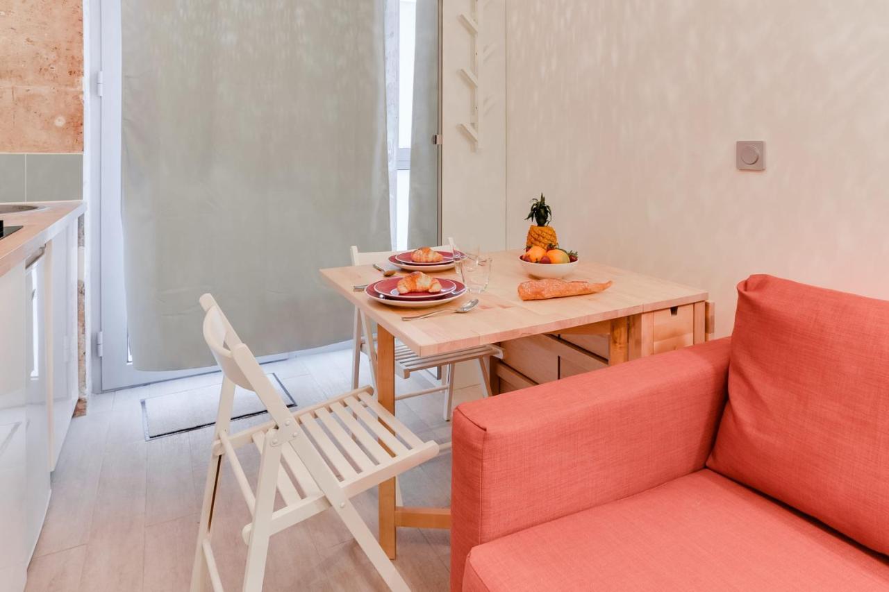 Studio Near Le Moulin Rouge And Montmartre Paryż Zewnętrze zdjęcie