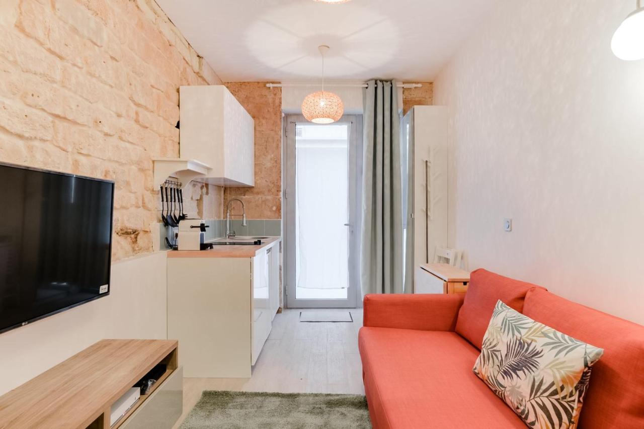 Studio Near Le Moulin Rouge And Montmartre Paryż Zewnętrze zdjęcie
