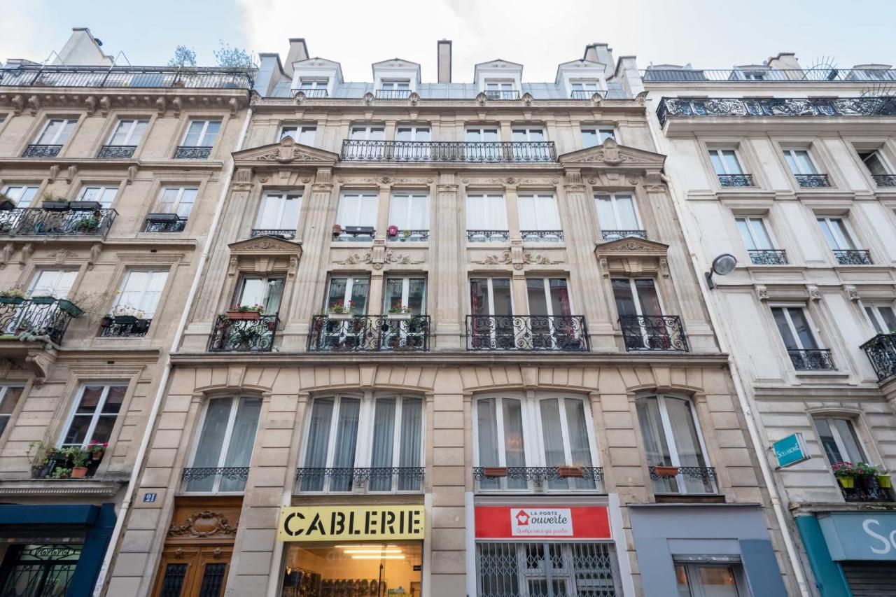 Studio Near Le Moulin Rouge And Montmartre Paryż Zewnętrze zdjęcie
